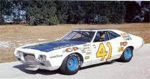 Bobby Unser S Nascar Diversion 1972 Torino Nascar Race Cars Nascar Cars Ford Racing