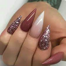 A celeb favorite, stiletto nails are still a trending nail shape. Pin On Nails Art Design