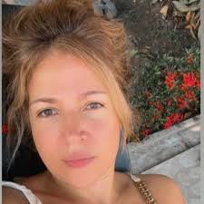 Paula Bustamante (@paubte)