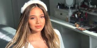‍♀️magic is only for those who believe in magic‍♂️ reklam & pr : Merve Taskin Besiktas Icin Amuda Kalkti