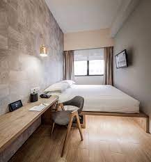Big Hotel Singapore Deluxe Room Google Search Hotel Room Interior Small Hotel Room Hotel Room Design