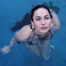 Megan Fox🧜‍♀️💕 9 Women with Most Beautiful Eyes in The World -- 👉  https://bit.ly/3jw9kfC