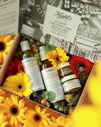 Features a creamy gel texture that creates a rich foam upon contact with water. Kiehl S Calendula Range Review Malaysia Fishmeatdie