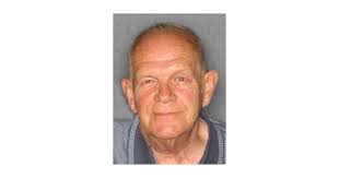 Willard Lamb Obituary (2010)