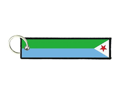 ويوجد في يسار العَلَم مُثلّث باللون الأبيض، بداخله نجمة خماسيّة باللون الأحمر. Ø¨ÙˆØ±Øª ÙƒÙ„Ø³ ÙƒÙ„ÙŠÙ Ù‡ÙˆÙ… Ù‡ÙˆÙ… Ù†Ø³ÙŠØ¬ Ø¨Ø±ÙˆØ¯ÙŠ ÙŠØ·Ø¨Ø¹ Ø¹Ù„Ù… Ø¬ÙŠØ¨ÙˆØªÙŠ Fruugo Bh