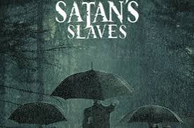 chrichtonsworld.com | Honest film reviews: Review Satan's Slaves a.k.a.  Pengabdi Setan (2017): Full of atmosphere and creepiness!