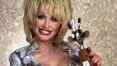 Dolly Parton to host Country Music Awards