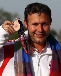 Meet The Team #3 We're excited to introduce the Operations Director of the  shooting ground, Clive Bramley! Clive is a familiar face around the ground  and has been working at Doveridge for