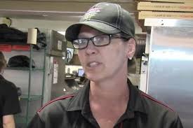 When This Regular Customer's Pizza Order Arrived, Staff Knew Something Was  Terribly Wrong