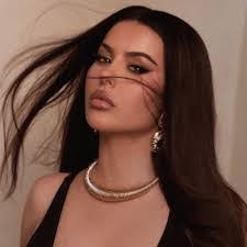 Tiana Robles's Instagram, Twitter & Facebook