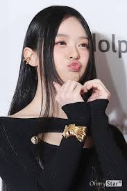 오마이포토] 뉴진스 하니, 입술하트 격발