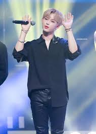 Pin By Mvnia On Oneus Boy Idols Rapper Chinese Boy