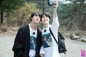 Bei v live kann man viele videos und auch shows mit bts ansehen . Jin Jimin Vlive Ch Run Bts Ep 53 Behind The Scene Run Bts Jimin Bts