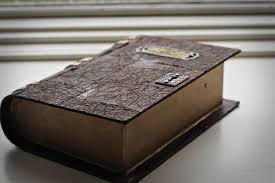 Make An Antique Looking Leather Bound Book Leather Bound Books Diy Book Book Box