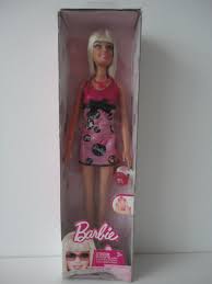 Barbie Basic Entry Chic Doll With Ring Bd2009 Asst R4178 R4179 Barbie Basics Barbie Barbie Store