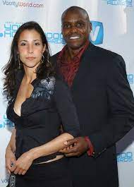 Herself a former athlete before embarking on music, the singer imany greeted friday morning on europe 1 the career of the american sportsman carl lewis. Carl Lewis Kinder Alter Vermogen