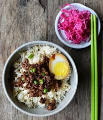 Taiwanese Five-Spice Pork Rice Bowl Recipe (Lu Rou Fan) - Viet ...