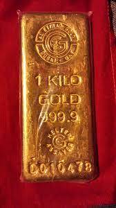 One of the reasons for this is the fact that the price of gold bars changes every day. Emirates Gold Bar 1 Kg Gold Bullion Bars Gold Money Buy Gold And Silver