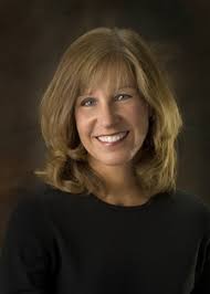 Gifted to Lead: The Art of Leading as a Woman in the Church: Nancy Beach,  John Ortberg: 9780310285960: Amazon.com: Books