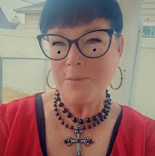 Let me help you & your family get the answers you need about state programs  & services. Just give me a call, send an email, or stop by and visit!