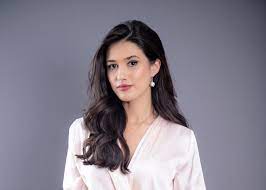 Noul papă pare perfect, dar ascunde fragilități și secrete. De La TanÄƒrul PapÄƒ La Sacrificiul O RomancÄƒ Din Serialul Cu Jude Law De Pe Hbo Rol In ProducÅ£ia Antenei 1