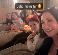 Wow I haven't seen my cousin in years !!! Larry Craighead from Plano Texas  was in Nashville for a few days and we got to catch up. Laughed about that  we shouldn't