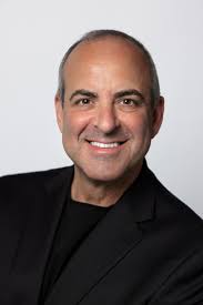 Yeldham, Green to address undergraduate Class of 2025