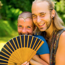 Listen to Alexandro Querevalú