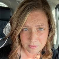 Danielle Hermsen's Instagram, Twitter & Facebook