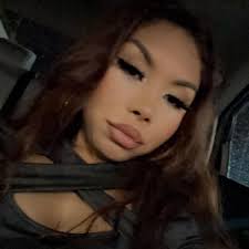 Welcome to Jurassic Retreat!' New dinosaur-themed Airbnb opens in  Washougal, featuring five animatronic dinosaurs.  https://www.kgw.com/article/life/dinosaur-themed-washington-airbnb/283-c346d911-bc4f-4cb1-8be7-ef123e22907e