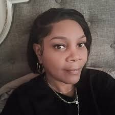 Profile for Comeka Thomas