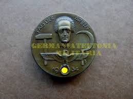 Kostenlose lieferung für viele artikel! Tagungsabzeichen Der Nsdap Tag Der Arbeit 1934 1 Germaniateutonia