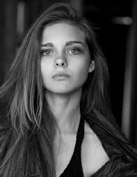 Anya Summers #fashion #models