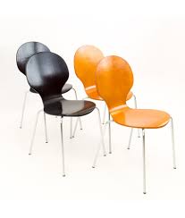 The seat has a 17.9 height that's perfect for sliding under a simple wood table. Arne Jacobsen Style Mid Century Dining Chairs Set Of 4