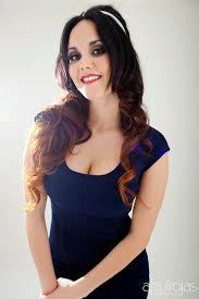 Azalia fue integrante de big brother durante 2001 y fue de las primeras en ser expulsada en esa edición. Asi Es La Vida De Algunos De Los Ex Big Brother Kebuena