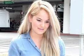 My name is debby and i am here for me, for you and for my grandma. Just Jared Jr Twitterissa Debby Ryan Is Not A Blonde Anymore See Her New Kcas Hair Color Here Http T Co Gd63xbrtx9 Http T Co Burm5ipfaz