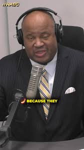 Dominic Carter CALLS OUT NBA Coaches Doc River & Steve Kerr for double  standard around ICE shooting!