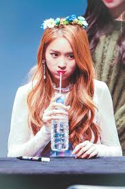 In each episode, ten girls make three small teams and create unique and interesting contents. Cherry Bullet ãä»ä¸ãã£ã¦ãè©± æ¹¯è¶ã®äºãã­ã°