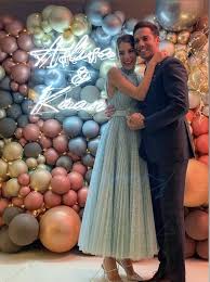 Neslişah alkoçlar, nişan sonrası tatile çıktı. Alkoclar Ve Demirag Nisanlandi Ht Kulup Galerilari