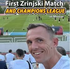 VIDEO) Britanskog blogera oduševila atmosfera na utakmici HŠK  Zrinjski-Virtus: Osmijesi, skandiranje, baklje i ljetno nebo