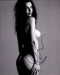 Emily Ratajkowski signed AUTHENTIC 8x10|Stali Cali|
