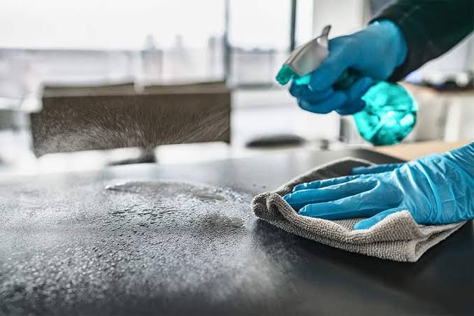 Weekly house cleaning checklist
