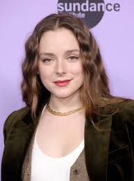 Daily Madison Davenport (@dailymadisond)