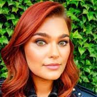 Alison Mcgowan's Instagram, Twitter & Facebook