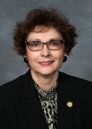 Poll: Nobody likes legislative lightning rod Trudy Wade, not even in her  ruby-red Senate district