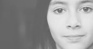 SolidAriSk og VerdenSomSpændende nAVleSnorSBlodBAnk