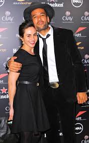 Diame does have a decent height and an athletic built. Surprise Ben Harper Is Married Again Ben Harper Kiss Singer Jaclyn