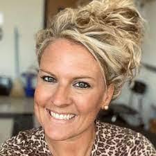 Mollie Beasley's Instagram, Twitter & Facebook