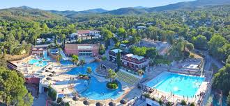 Epingle Sur Baby Club Animations Bebe En Camping