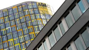 Adac Vor Herausforderungen Neuer Vize Gerichtsprozesse Und Geldsorgen Pkw Anhanger Luftrettung Kleinwagen